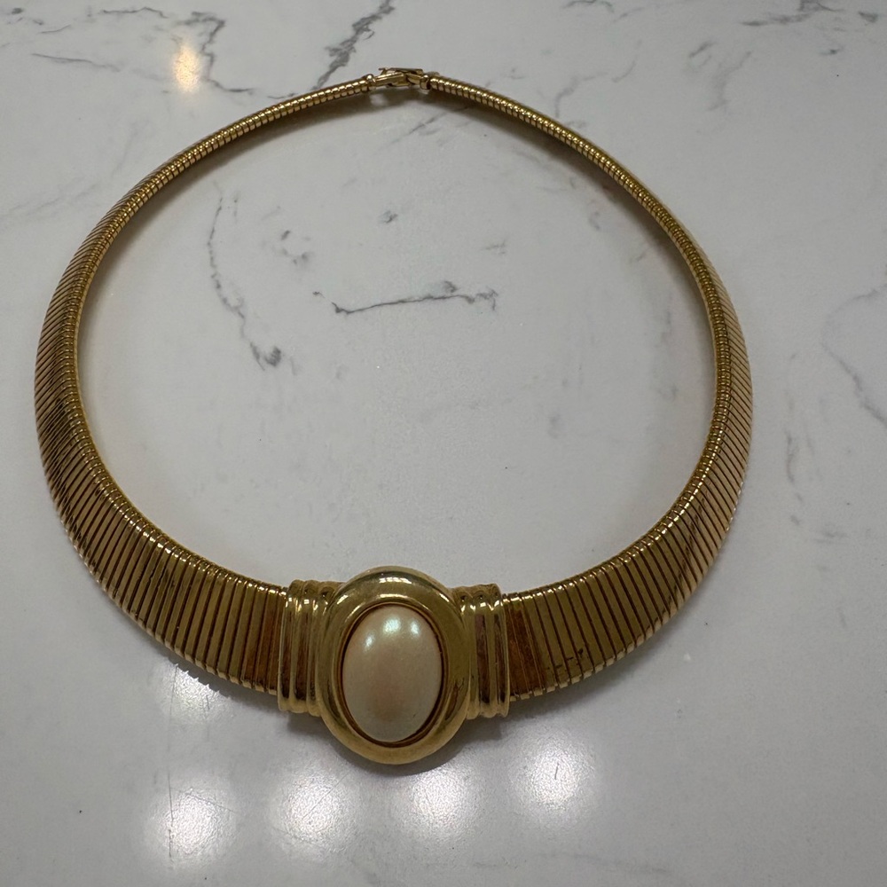 Faux Gold necklace with pearl centerpiece